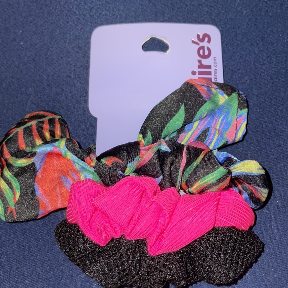 Claire’s Bundle - Picture 4 of 6